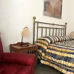 Josephine Holidays * Lecce