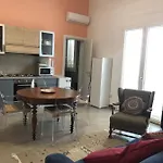 Nyaraló Josephine Holidays