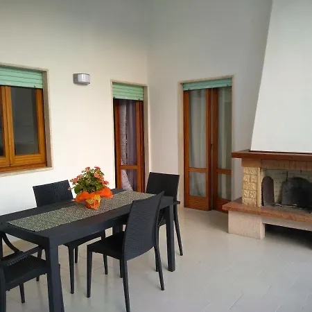 Josephine Holidays بيت للعطل