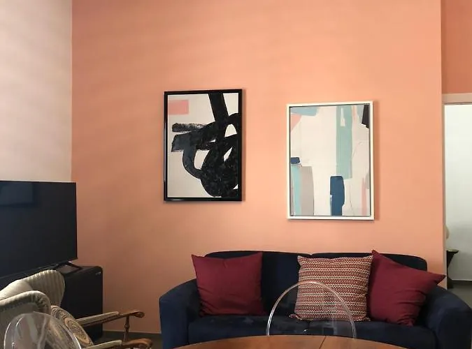 Josephine Holidays بيت للعطل