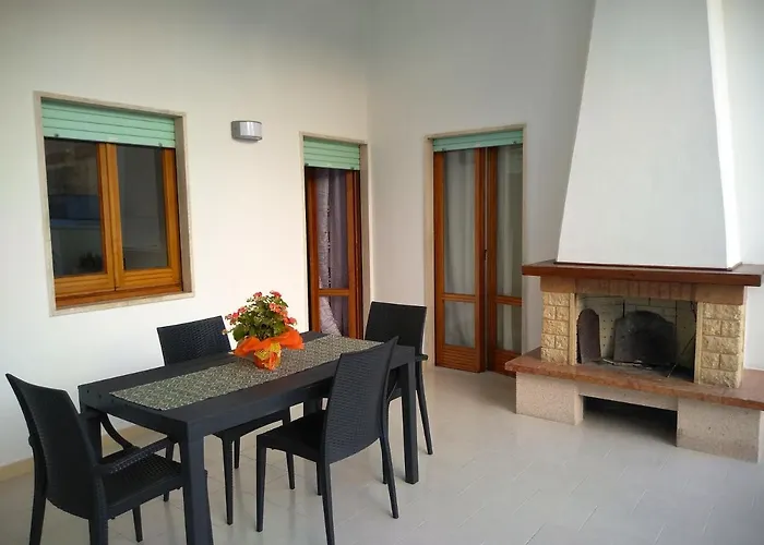 Josephine Holidays بيت للعطل