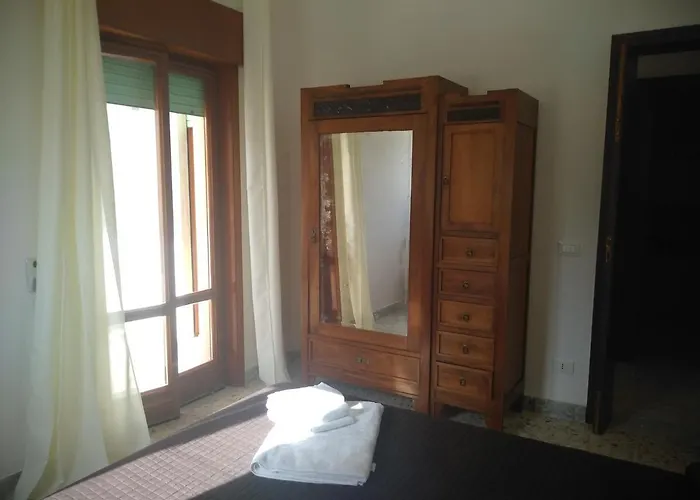 Josephine Holidays بيت للعطل